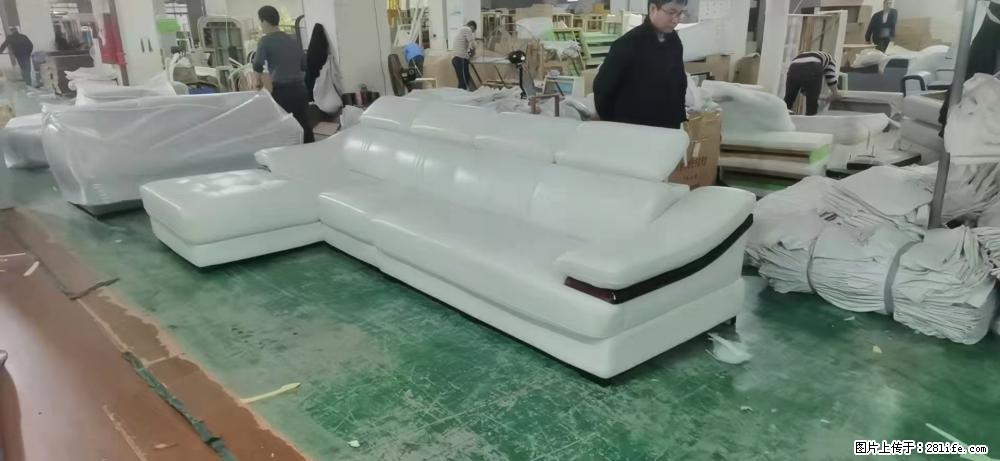 【大厂仿真皮沙发】实木框架，高回弹海绵45密度。全新包装，质量非常好，3.6米右贵妃 - 各类家具 - 居家生活 - 锡林郭勒盟分类信息 - 锡林郭勒盟28生活网 xl.28life.com